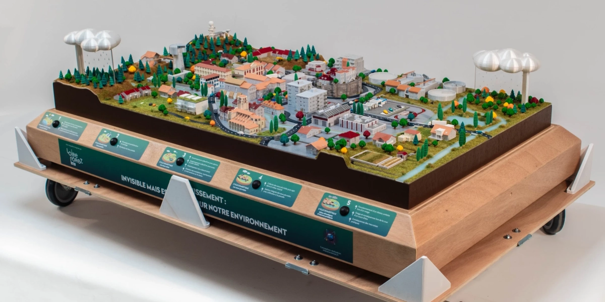 maquette 3d du cycle de l'eau Loire Forez Agglo support pédagogique lumineux